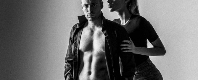 Model Vaida Urmul in the studio — portrait photography