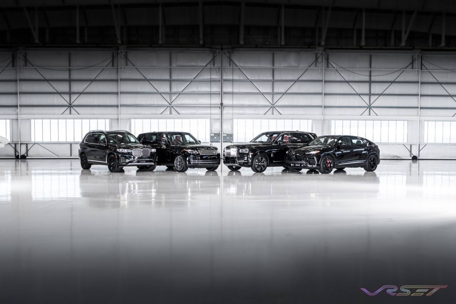BMW-X7-Range-Rover-HSE-Rolls-Royce-Cullinan-Lamborghini-Urus-LAX-Hangar-Commercial-Studio-Automobile-Photographer-Los-Angeles_MG_9073 BMW X7 Range Rover HSE Rolls Royce Cullinan Lamborghini Urus LAX Hangar Commercial Studio Automobile Photographer Los Angeles