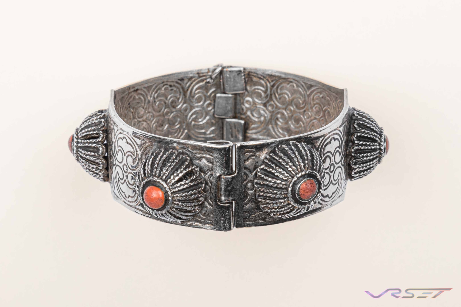 Jewelry Photography Antique Silver Bracelet David Victory Fashion Photographer La Jewelry Photography Antique Silver Bracelet David Victory Fashion Photographer La